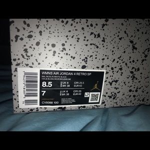 Woman’s Off White Air Jordan 4’s